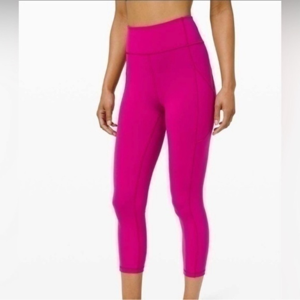 Lululemon Invigorate High-Rise Crop 23"
